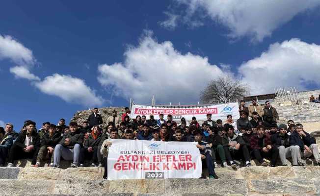 Sultangazili Gençler Aydın-Efeler Kampı’nda doyasıya eğlendi