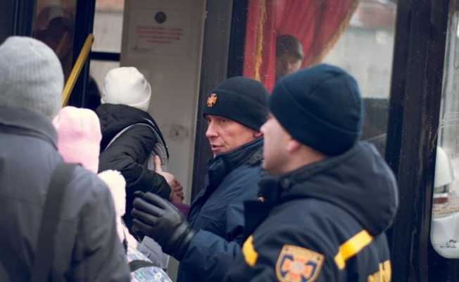Sumi’den 12 bin kişi tahliye edildi