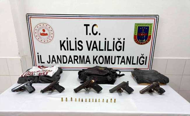 Suriye sınırında tabanca operasyonu