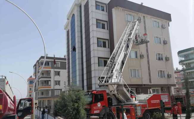 Tarsus’ta öğrenci yurdunda yangın