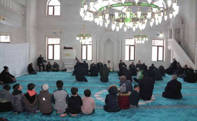 Tatvan’da engellilere özel kandil programı