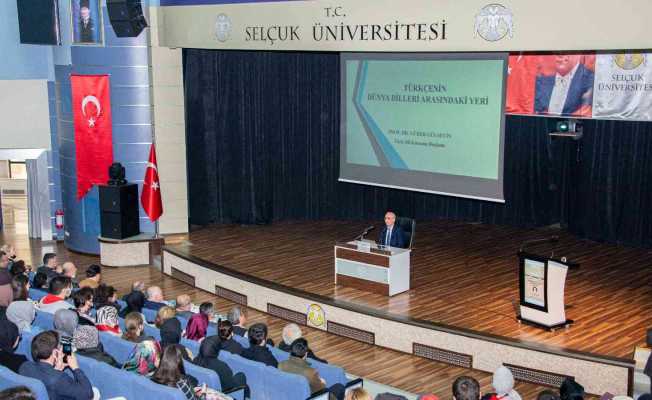 TDK Başkanı Prof. Dr. Gülsevin, Selçuk Üniversitesinde öğrencilerle buluştu