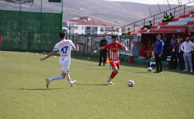 TFF 3. Lig: HD Elazığ Karakoçan: 0 - BÜ Alanya Kestelspor: 0