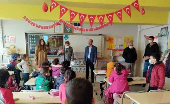 Tomarza’da öğretmen ve öğrencilere afet farkındalık eğitimi verildi