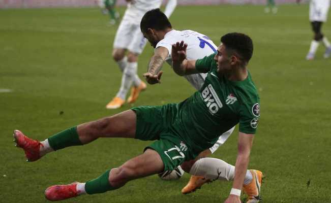 Bursaspor’un genç futbolcusu Tuğbey Akgün’e Milli davet