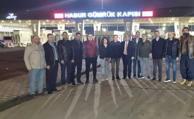 Türk iş adamları Irak gümrüğünde saatlerce bekletilmekten şikayetçi
