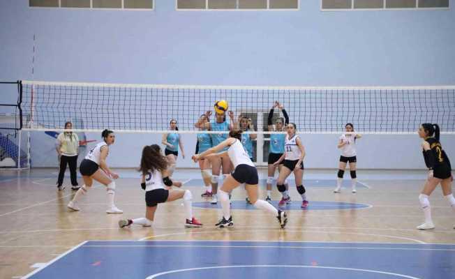 TÜSF Voleybol 1. Lig müsabakaları Bartın Üniversitesinin ev sahipliğinde başladı