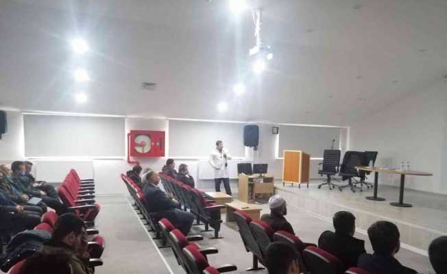 Tütün ve sigarayla mücadele din görevlilerine anlatıldı