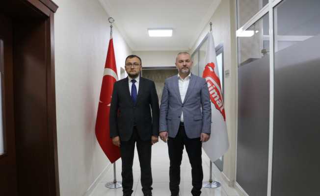 Ukrayna Büyükelçisi Bodnar: “Dünya için büyük bir gıda kapısı olan ülke şu an kıtlıkta”