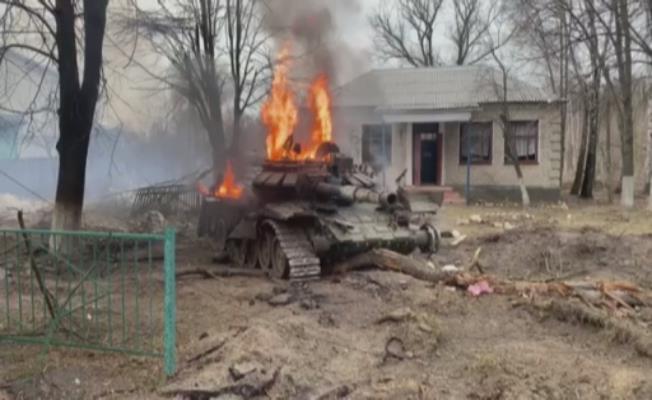 Ukrayna ordusu Çernihiv’de bir köydeki Rus askerlerini püskürttü