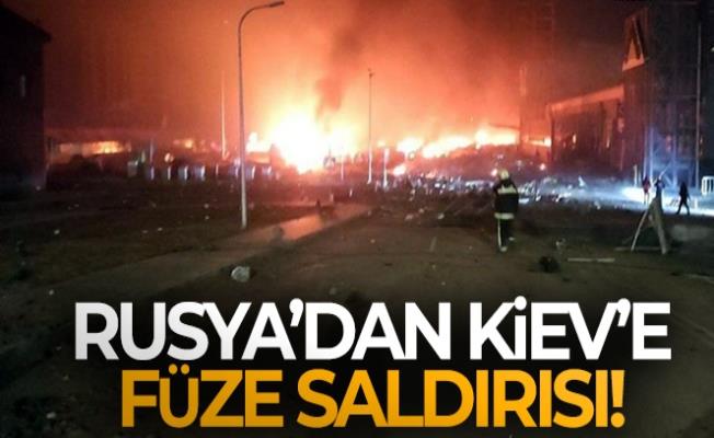 Ukrayna’nın başkenti Kiev’in merkezine yakın noktadaki Podilskyi ilçesine füze saldırıları