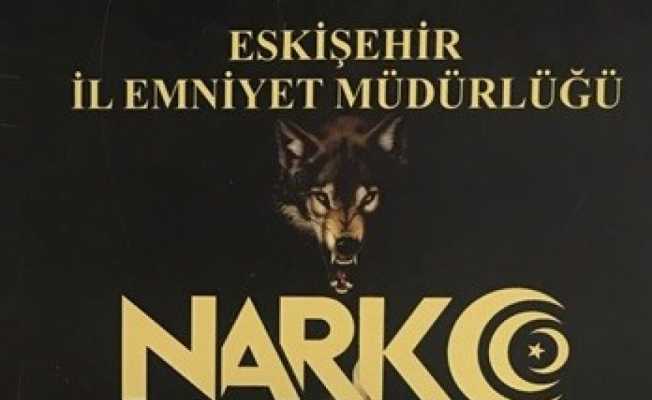 Uyuşturucu madde ele geçirilen apartta 4 kişi yakalandı