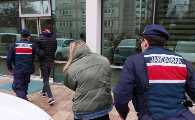 Uyuşturucu ticaretinden 2 kişiye adli kontrol