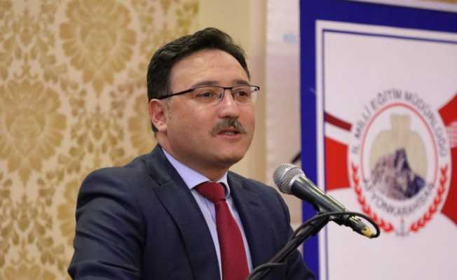 Vali Çiçek, sosyal medya üzerinden yapılan gayrı milli saldırıya dikkat çekerek: