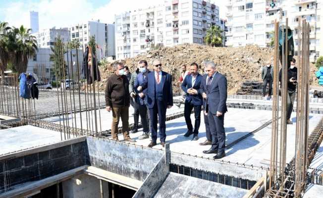 Vali Su, Akdeniz Hükümet Konağı inşaatında incelemelerde bulundu