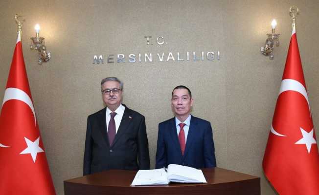 Vietnam’ın Ankara Büyükelçisi Don Son Hai, Vali Su’yu ziyaret etti
