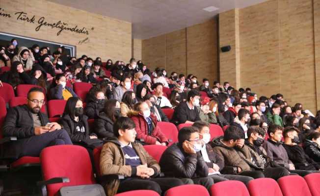 Yatağan’da "Safahatta İstiklal ve Diriliş" adlı konferans gerçekleştirildi