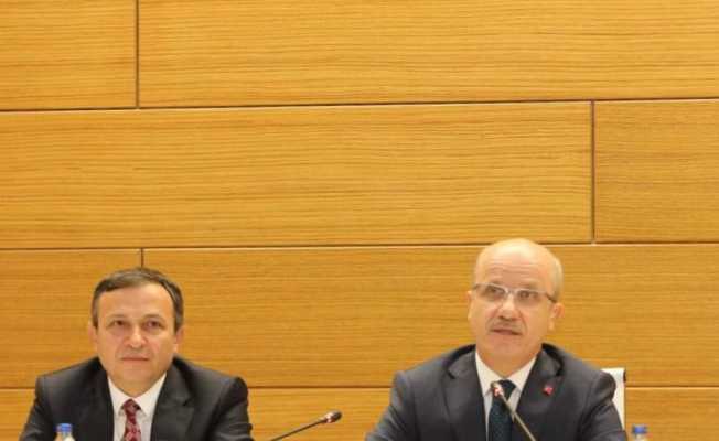 YÖK Başkanı Prof. Dr. Özvar, ERÜ Senato Üyeleri İle Bir Araya Geldi