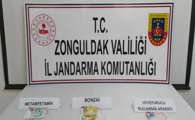 Yolcu otobüsünde uyuşturucu ele geçirildi