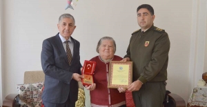 Bütün Mal Varlığını Mehmetçik Vakfı’na Bağışladı