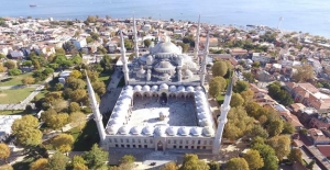 Restorasyonu tamamlanan Sultanahmet Camii havadan görüntülendi
