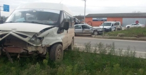 Sakarya Karasu kavşağında kaza: 2 yaralı