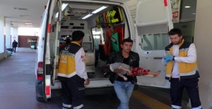 Şanlıurfa'da Üzerine mutfak rafı devrilen çocuk yaralandı