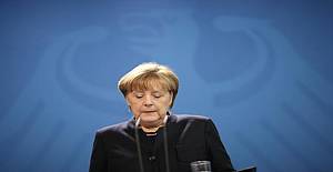 Merkel: “Terörle yaşamak istemiyoruz”