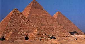 “Piramitler evrene enerji yaymak için yapılmıştır”