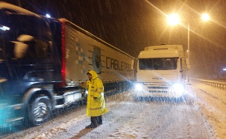 Çorum-Samsun karayolu trafiğe kapandı