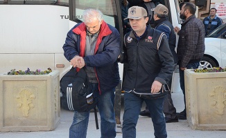 Eskişehir’de FETÖ şüphelisi 17 polis adliyede