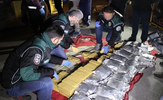 İran'dan gelen tırda, 9 milyon değerinde 115 kilo eroin yakalandı