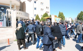 Şanlıurfa Adliyesi karıştı