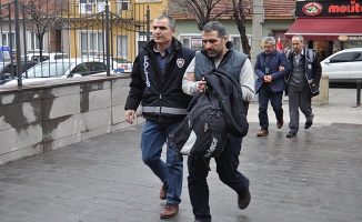 Üniversite FETÖ şüphelileri adliyede