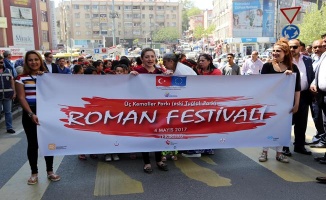 Tekirdağ'da roman festivali düzenlendi