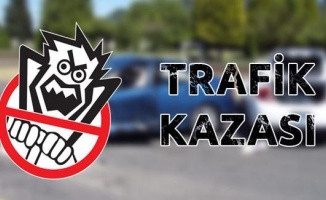 Kocaeli'deki trafik kazası güvenlik kamerasına yansıdı