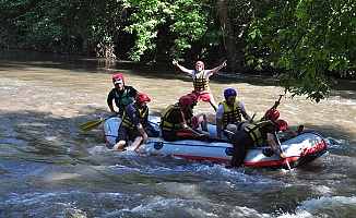 Keles'te rafting parkuru