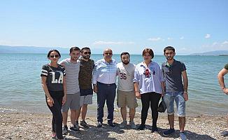 Gürcistanlı Tıp Öğrencileri Başkan Sargın'ı Ziyaret Etti