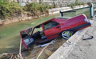 Malatya'da Kanala Düşen Otomobildeki 1 Kişi Yaralandı