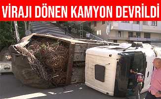 İstanbul Maltepe’de Virajı Dönen Kamyon Yola Devrildi