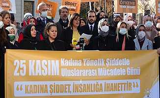 Ak kadınlar "kadına şiddete hayır" dedi