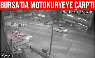 Bursa'da Otomobil Motokuryeye Çarptı: Yoluna Devam Etti