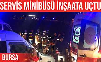 Gemlik'te İşçi Servisi Köprü İnşaatına Uçtu: 5 Yaralı