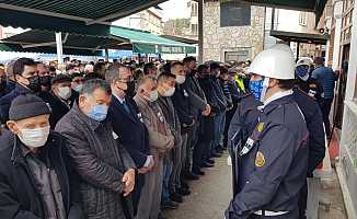 Bursa'daki kazada ölen itfaiyeciler toprağa verildi