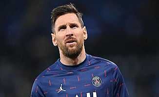 Lionel Messi korona virüse yakalandı