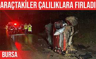 Bursa Çevre Yolunda Trafik Kazası: 4 Kişi Araçtan Fırladı