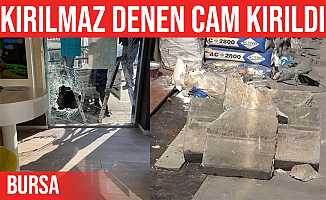 Osmangazi'de parke taşıyla camını kırdığı dükkanı soydu