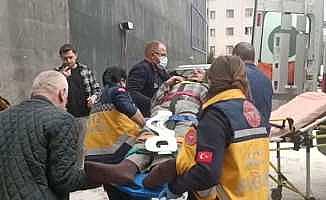 Budama yaptığı ağaçtan düşen vatandaş yaralandı