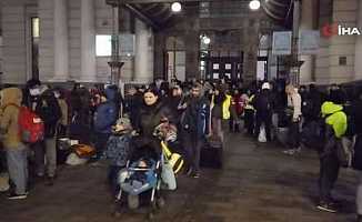 Lviv kentinde trenle tahliyeler tüm hızıyla devam ediyor