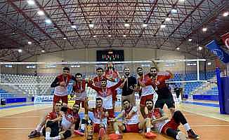 NEVÜ Erkek Voleybol Takımı 1. Lig Müsabakaları’nda 2. oldu